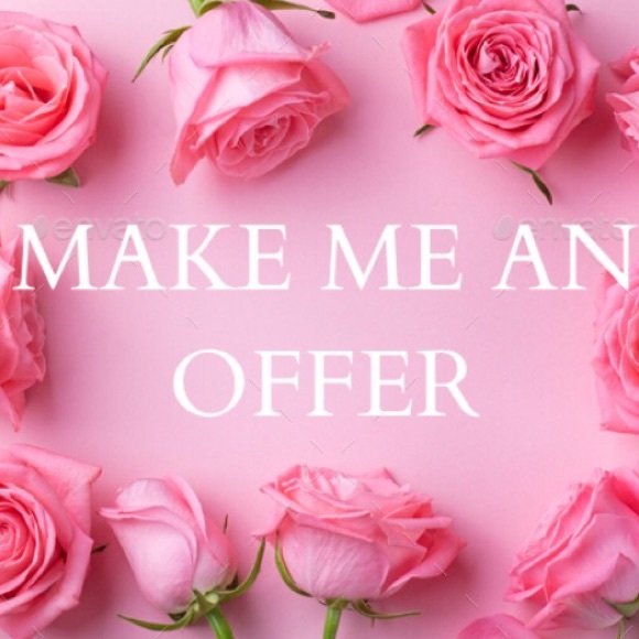 NWT!💎 Super Cute Winnie the Pooh Crossbody🍯💝 - Picture 4 of 4